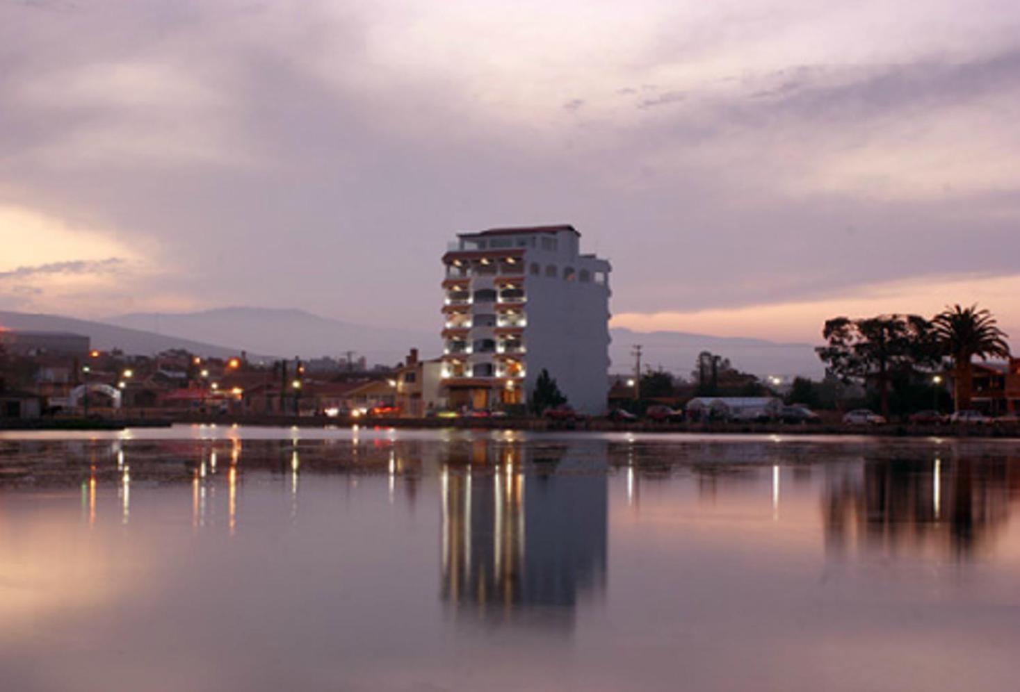 Hotel 9 Manantiales ชิกาฮัวปัน ภายนอก รูปภาพ