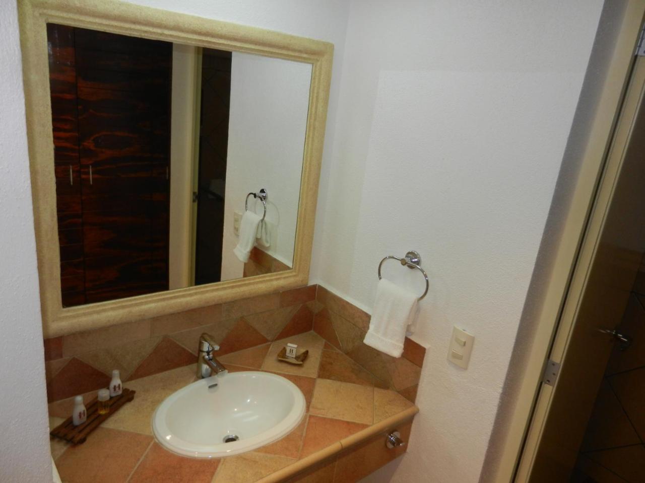 Hotel 9 Manantiales ชิกาฮัวปัน ภายนอก รูปภาพ
