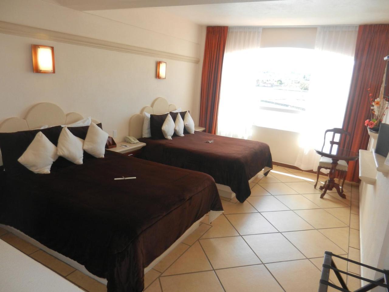 Hotel 9 Manantiales ชิกาฮัวปัน ภายนอก รูปภาพ